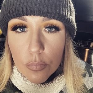 Meet your Posher, Cara